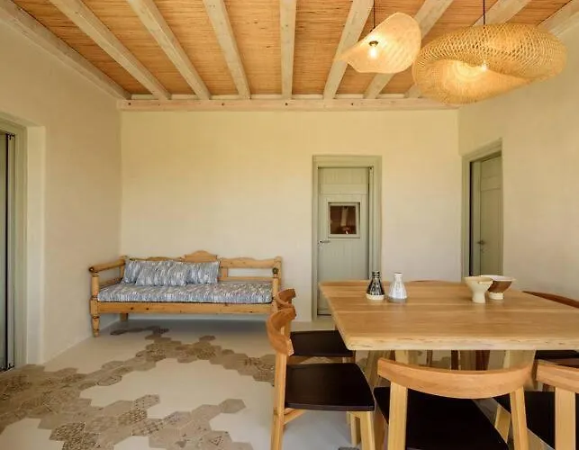 Myconian Mythodea Luxury