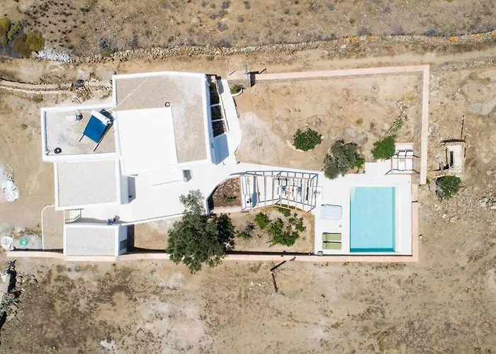 Myconian Mythodea Luxury Áno Merá